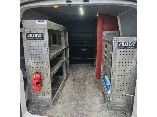 Volkswagen Transporter 2.0 TDI L1H1 2017 Diesel 6