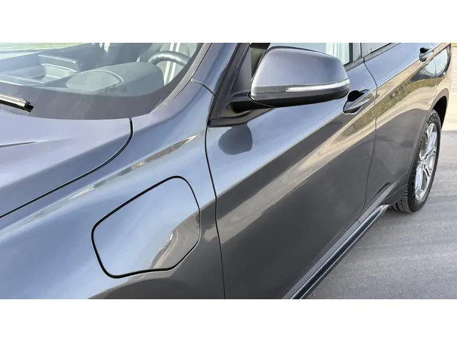 BMW X1 xDrive25e 2021 Hybride Benzine 6