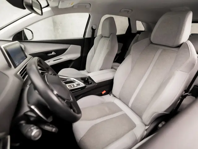 Peugeot 3008 1.2 PureTech Crossway 2019 Benzine 13
