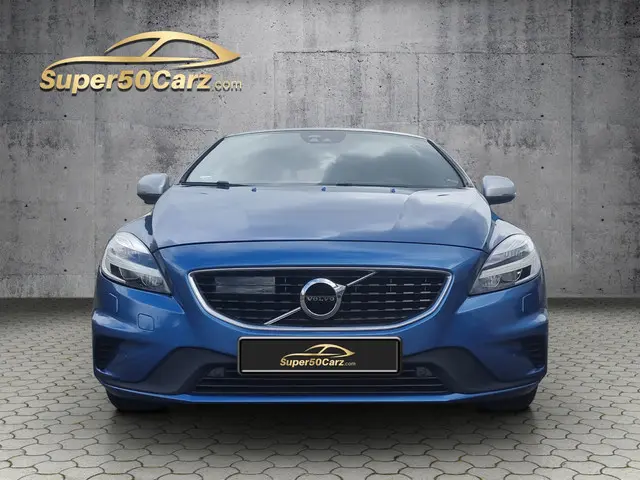 Volvo V40 2.0 D2 R-Design 2017 Diesel 7