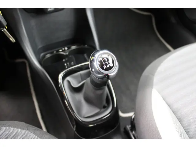 Toyota Aygo 1.0 VVT-i x-joy 2020 Benzine 21