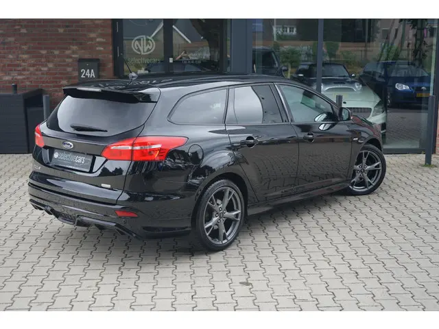 Ford Focus Wagon 1.0 St-line 2018 Benzine 27