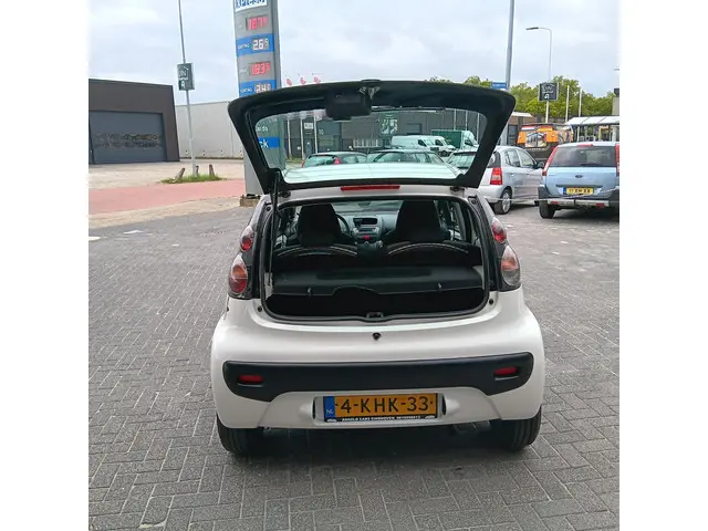 Citroën C1 1.0 Tendance 2013 Benzine 10