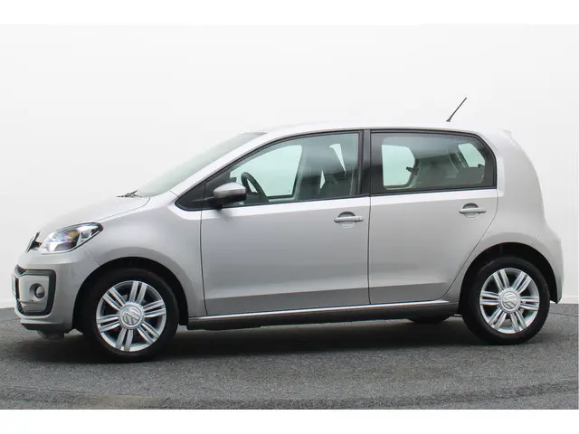 Volkswagen up! 1.0 BMT high up! 2018 Benzine 6