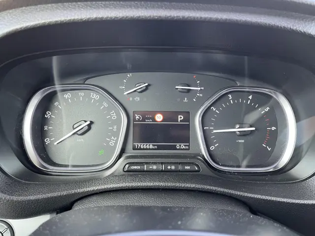 Citroën Jumpy bestel 2.0 BlueHDI 120 M Club 2021 Diesel 37