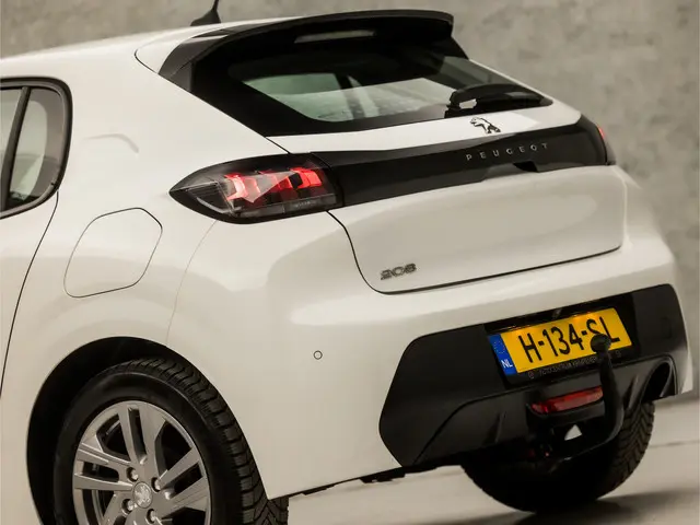 Peugeot 208 1.2 PureTech Sport 2020 Benzine 11