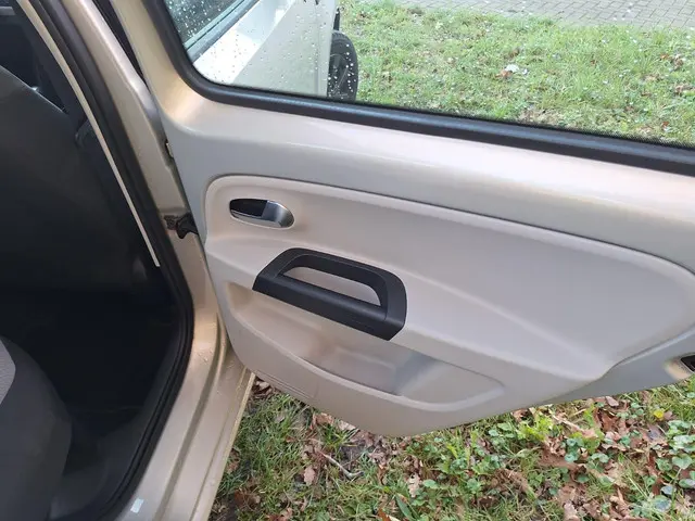 SEAT Mii 1.0 Style | Automaat | Zonnedak! 2013 Benzine 21