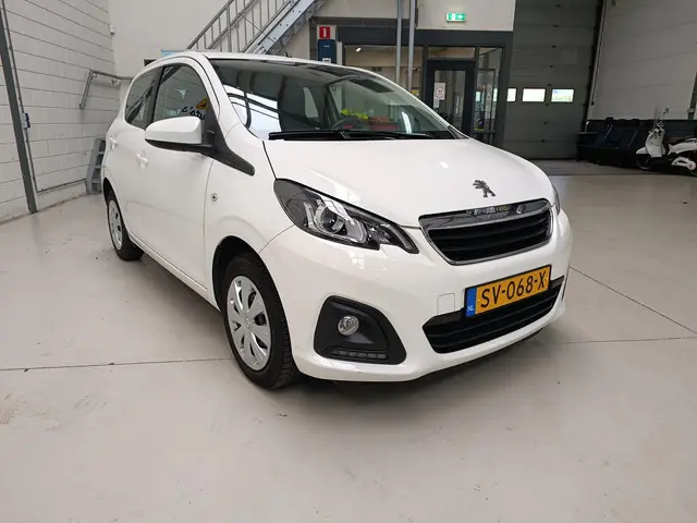Peugeot 108 1.0 e-VTi Active 2018 Benzine 14