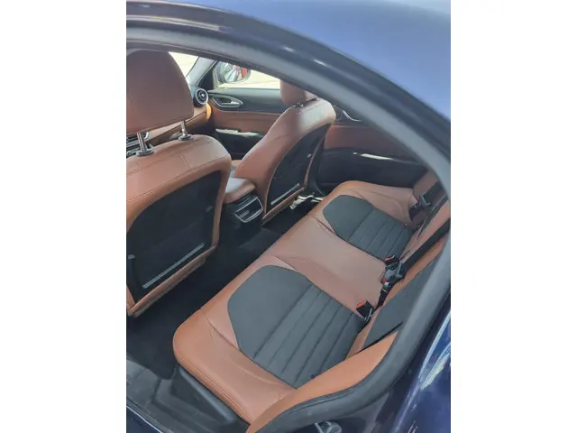 Alfa Romeo Giulia 2.0T Super 2018 Benzine 12
