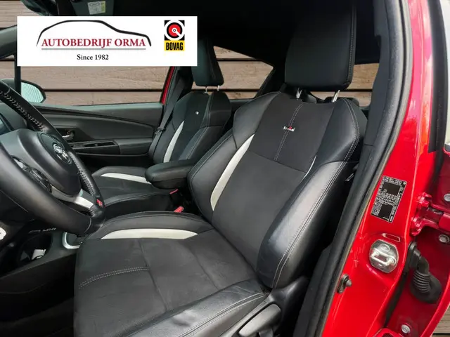 Toyota Yaris 1.5 Hybrid GR-Sport 2019 Hybride Benzine 8