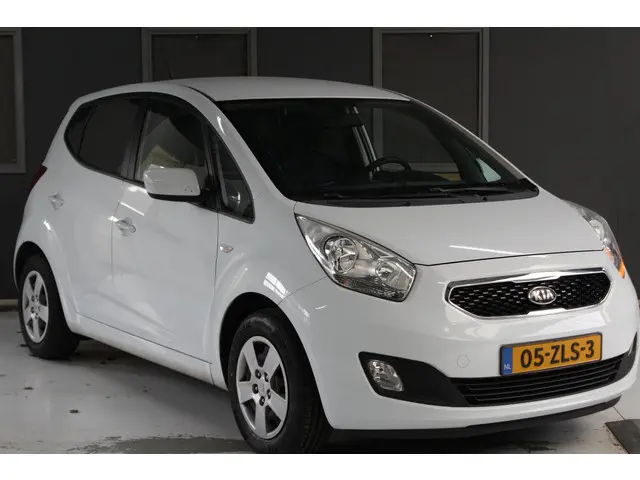 Kia Venga 3