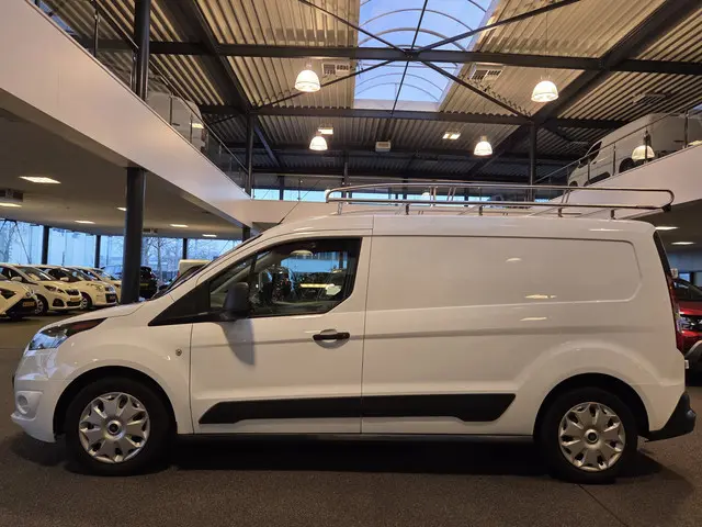Ford Transit Connect 2