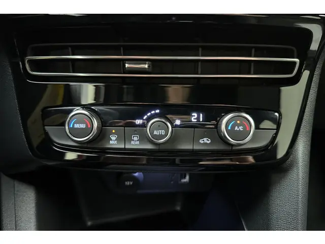 Opel Mokka 1.2 Turbo Hybrid GS 2024 Hybride Benzine 24