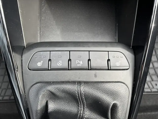 Kia Stonic 1.0 T-GDi MHEV DynamicPlusLine 2023 Benzine 27