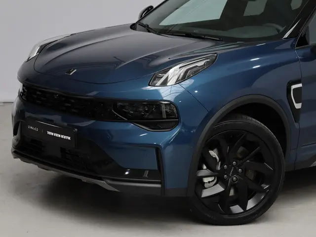 Lynk & Co 01 1.5 2025 Hybride Benzine 2
