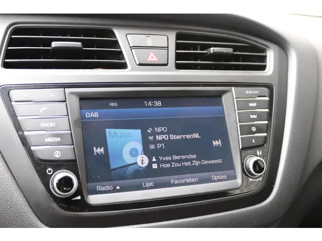 Hyundai i20 1.0 T-GDI Go! 2016 2016 Benzine 19