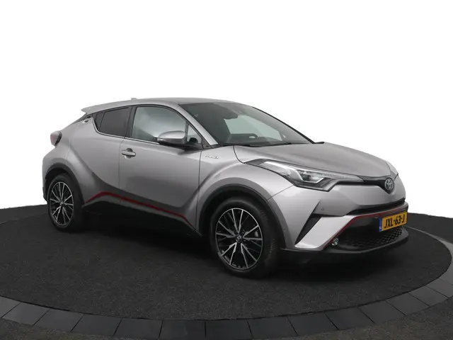 Toyota C-HR 1.8 Hybrid Bi-Tone 2018 Hybride Benzine 14