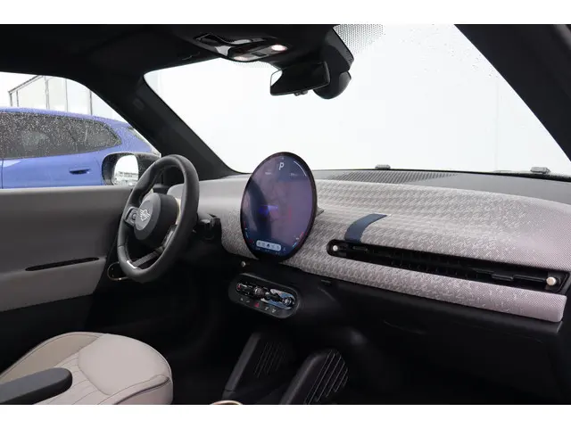 MINI 3-Deurs Cooper E | Favoured L 2025 Elektrisch 10