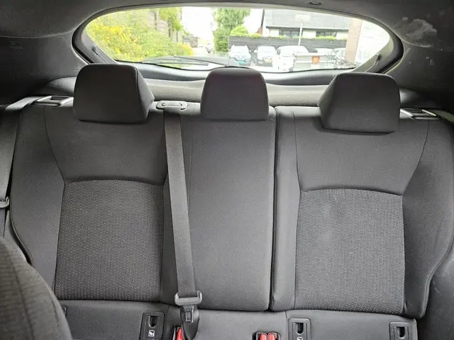 Toyota C-HR 1.2 Active 2018 Benzine 26