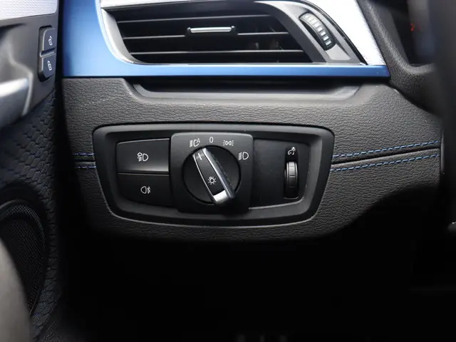 BMW X2 sDrive18i 2022 Benzine 29