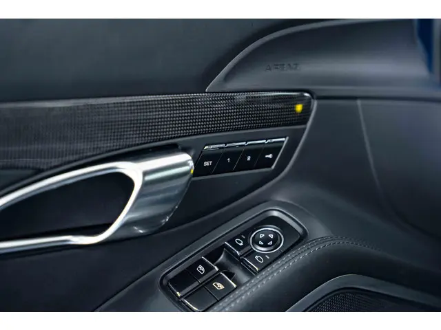 Porsche 911 Turbo 2014 Benzine 44