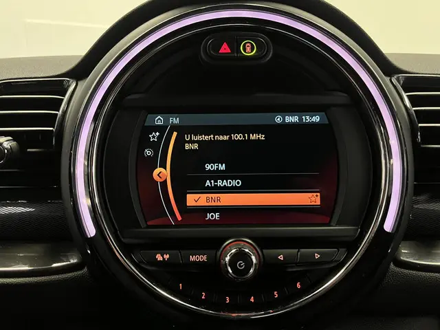 MINI Clubman 1.5 One Salt Business 2018 Benzine 23