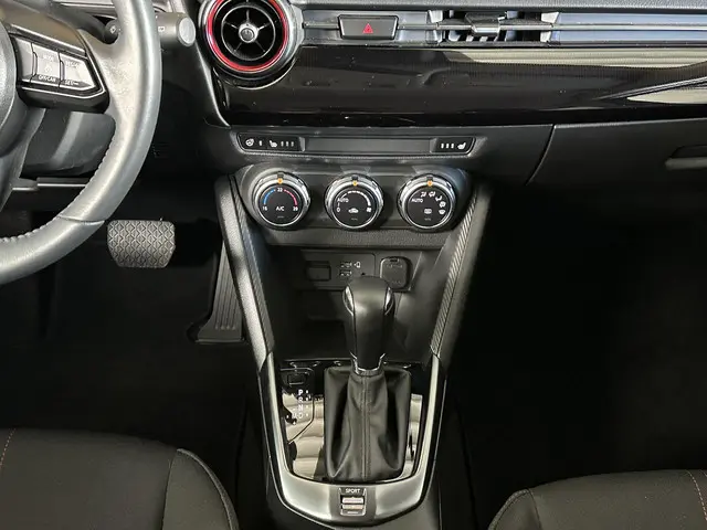 Mazda 2 1.5 SkyActiv-G 90 Homura 2024 Benzine 13