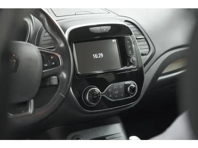 Renault Captur TCe 90 Intens 2019 Benzine 46