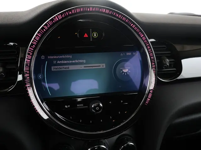 MINI Cooper Mini 1.5 Camden Edition 2023 Benzine 30