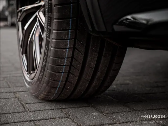 Audi Q5 50 TFSI e S-Line 2022 Hybride Benzine 19