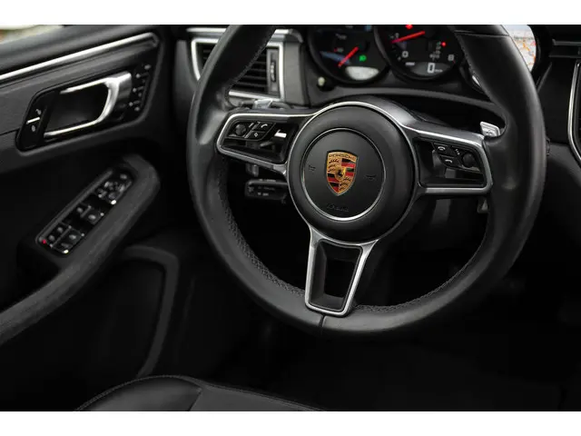 Porsche Macan 3.0 GTS 2018 Benzine 11