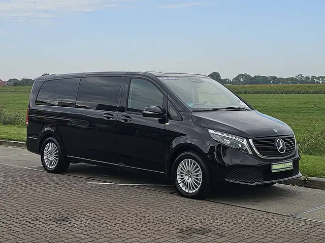 Mercedes-Benz EQV 300 2023 Elektrisch 5