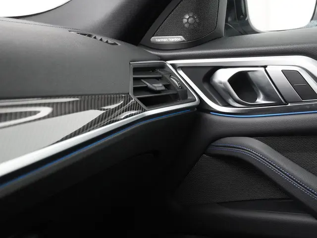 BMW i4 M50 High Executive 84 kWh 2024 Elektrisch 23