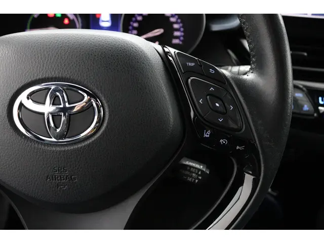 Toyota C-HR 2.0 Hybrid Dynamic 2021 Hybride Benzine 21