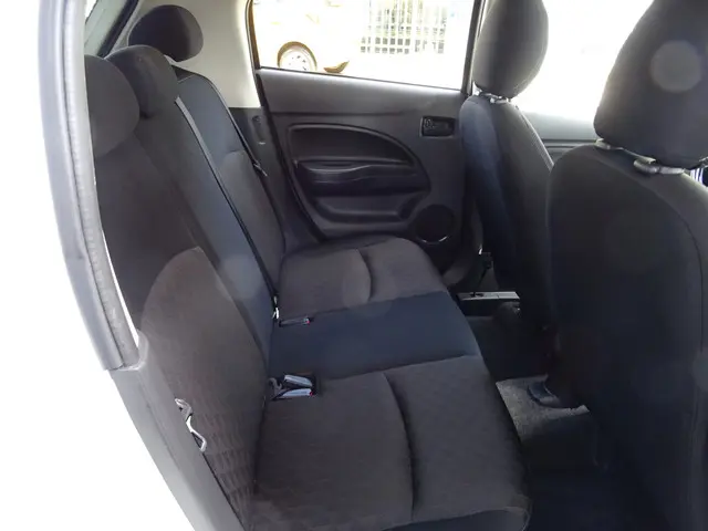 Mitsubishi Space Star 1.2 Active 2021 Benzine 19