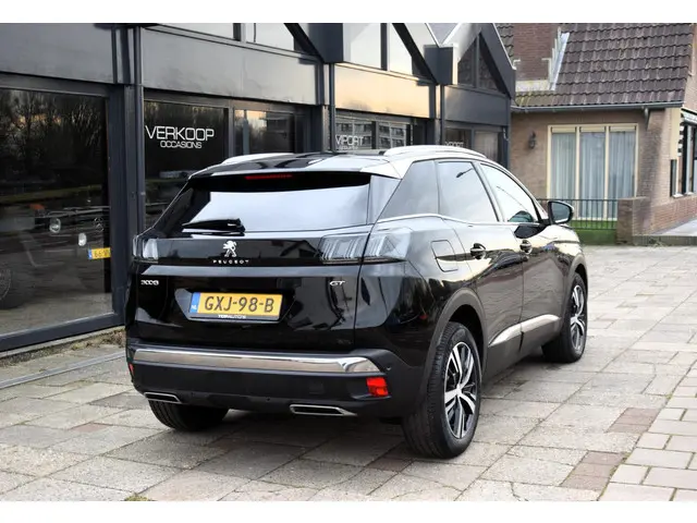 Peugeot 3008 1.2 PureTech GT Automaat 2024 Benzine 28