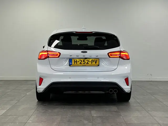 Ford Focus 1.5 EcoBoost 182pk ST Line 2020 Benzine 10