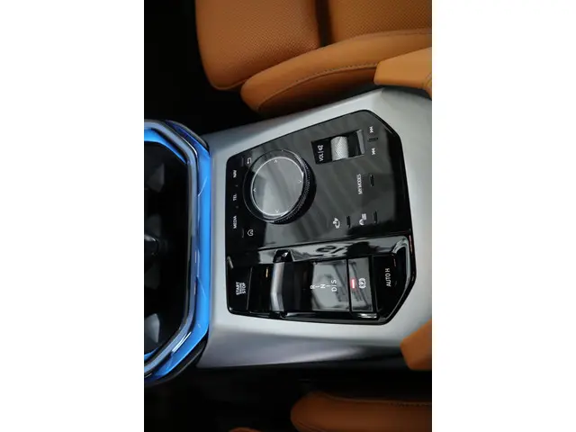 BMW X3 xDrive30e 2025 Hybride Benzine 24
