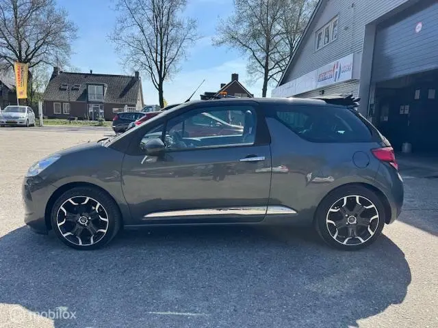 Citroën DS3 Cabrio 1.2 VTi Cabrio So Chic 2013 Benzine 10