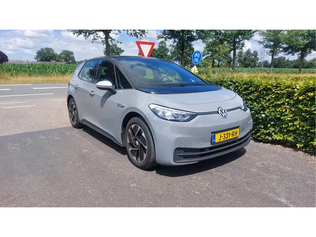 Volkswagen ID.3 First 58 kWh 2020 Elektrisch 4
