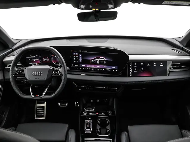 Audi Q6 e-tron S edition 252 PK 2025 Elektrisch 32