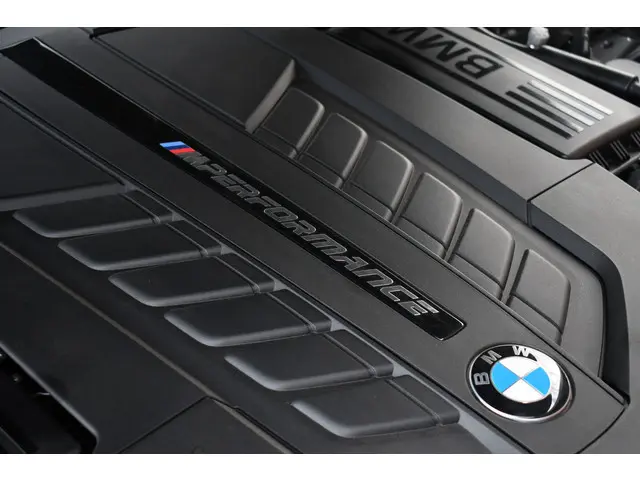 BMW 7 Serie M760Li xDrive 2019 Benzine 28
