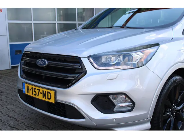 Ford Kuga 1.5 EcoBoost ST Line 2017 Benzine 35