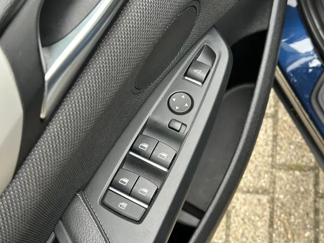 BMW X3 xDrive20i High Executive 2014 Benzine 23