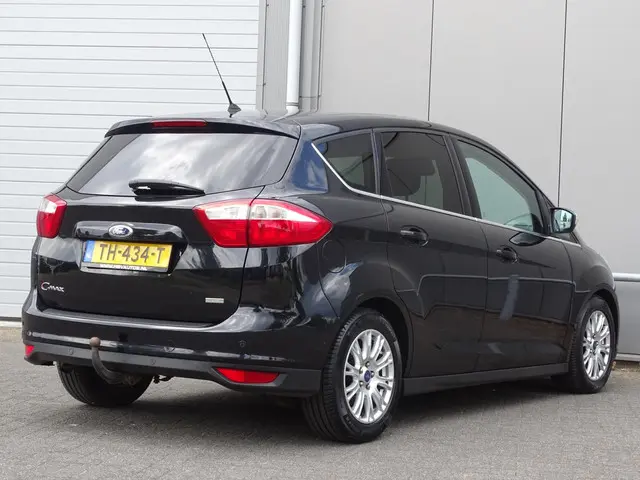 Ford C-MAX 1.0 Lease Titanium navi LM airco 2013 Benzine 7