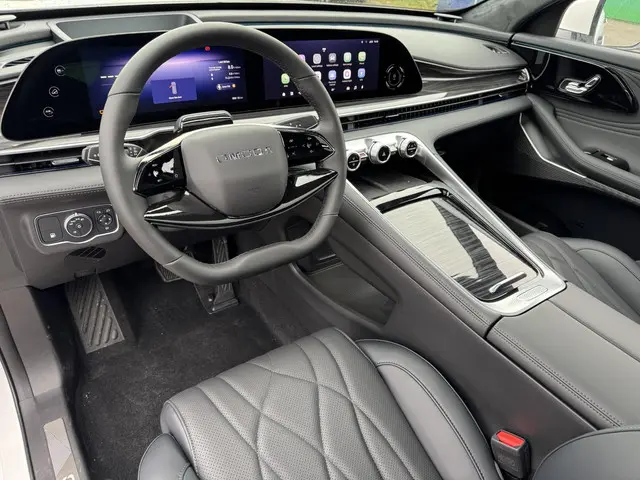 Omoda 9 SHS 1.5T-GDi SHS-P Premium 2026 Hybride Benzine 10