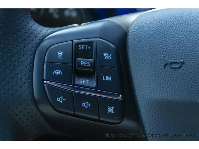 Ford Kuga 2.5 PHEV e-CVT ST-Line X 2022 Hybride Benzine 26