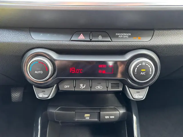 Kia Stonic 1.0 T-GDi MHEV DynamicLine 2021 Benzine 12