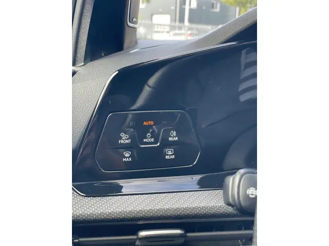 Volkswagen Golf 2.0 TSI R 4Motion editie 20 2021 Benzine 7