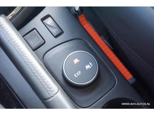 Renault Captur 0.9 TCe Helly Hansen 2015 Benzine 17